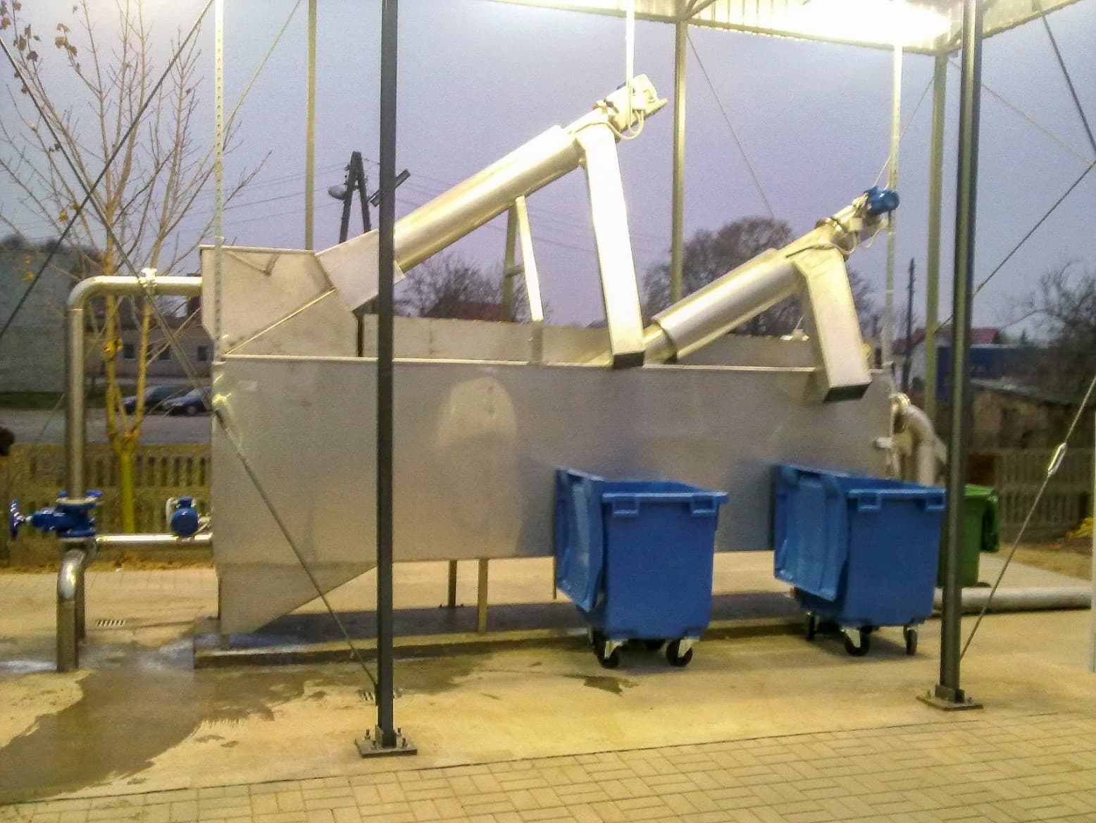 Screening Container1740655354_5.jpg