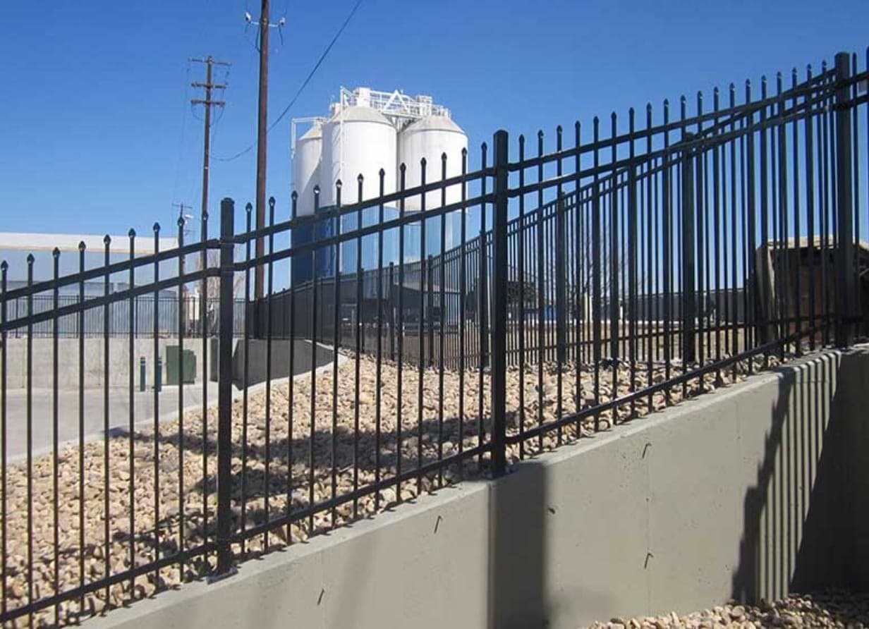 Steel Fence1740667177_3.jpg